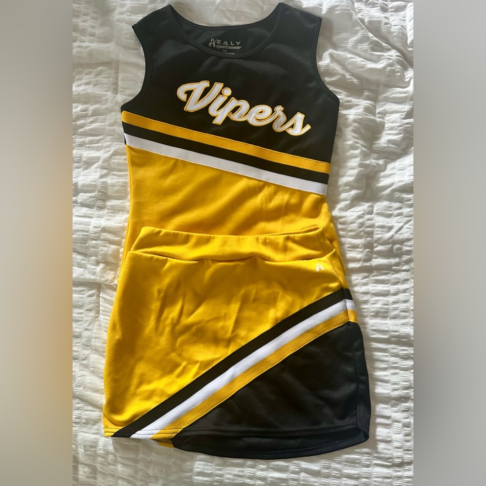 Girls Cheerleading Dress in Black and Yellow - small